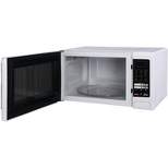 Magic Chef 1.6 Cubic-ft Countertop Microwave (White)