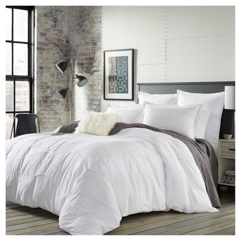 white bed comforter set queen