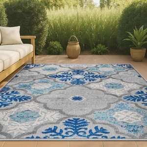 Lucena Modern Medallion High-Low Indoor/Outdoor Area Rug - JONATHAN Y - 1 of 4
