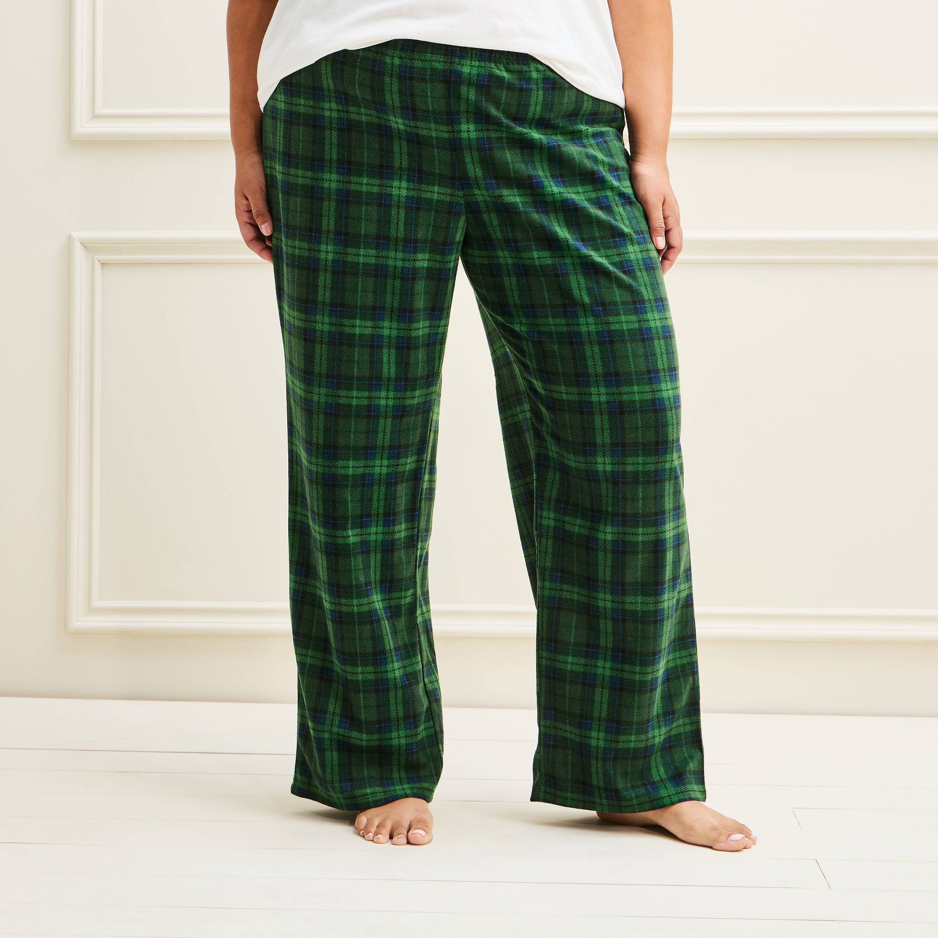 Women's Holiday Plaid Fleece Matching Family Pajama Pants - Wondershop™ Green 4X