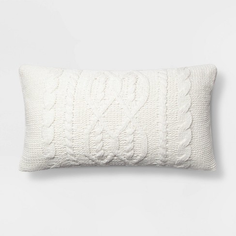 Cable knit 2024 lumbar pillow