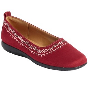 Comfortview Women's The Kellan Flat (Wide Widths Available) - 1 of 4