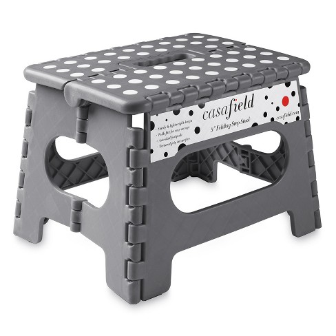 Collapsing best sale step stool