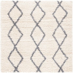 Venus Shag VNS682 Power Loomed Indoor Rugs - Safavieh - 1 of 4