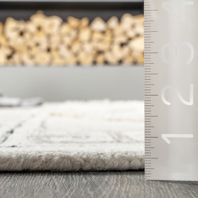 Ivory Geometric Tufted Wool 5x8 Area Rug