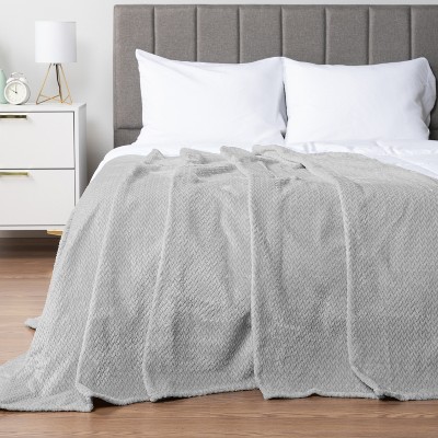 Light Gray Twin Fleece Chevron Throw Blanket