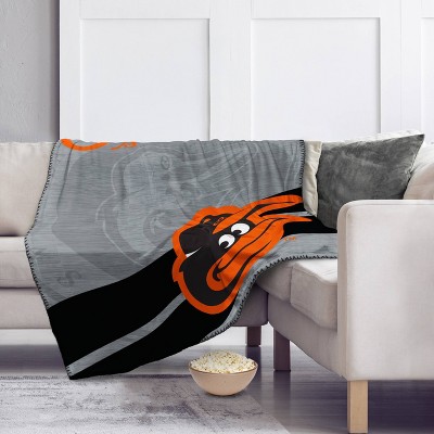 MLB Baltimore Orioles Corner Logo Faux Shearling Blanket