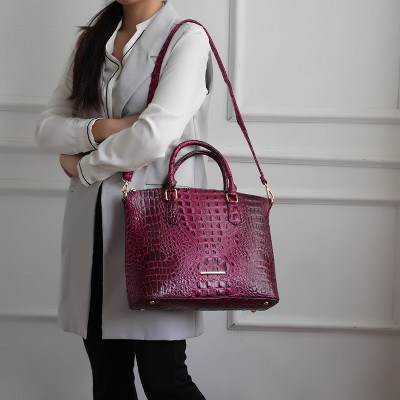 MKF Collection Croc-Embossed Tote Bag with Wristlet Set, Liora | MKF Collection by Mia K - Royal Blue — фото 4
