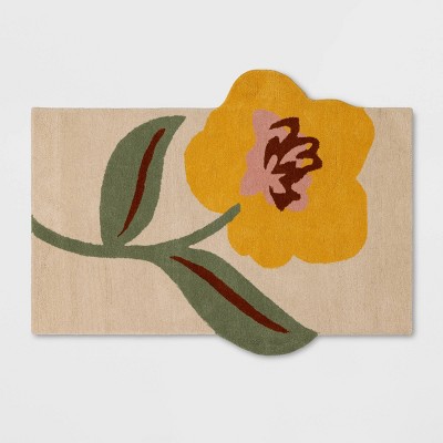 Flower Shaped Wool Kids' Rug - Pillowfort™