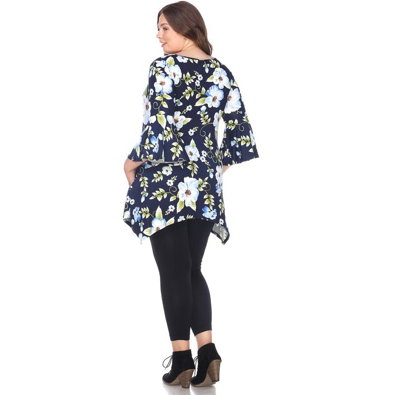 Women's Plus Size Floral Printed Blanche Tunic Top with Pockets - White Mark, 3 of 4