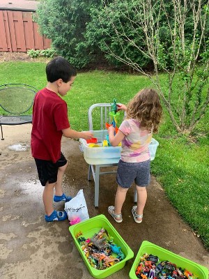 melissa and doug seaside sidekicks funnel fun