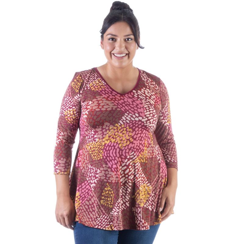 24seven Comfort Apparel Womens Red Print Plus Size V Neck Three Quarter Sleeve Tunic Top, 1 of 5