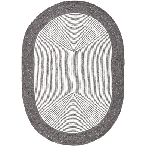 Braided Brd904 Hand Woven Area Rug - Charcoal/ivory - 4'x6' Oval - Safavieh  : Target