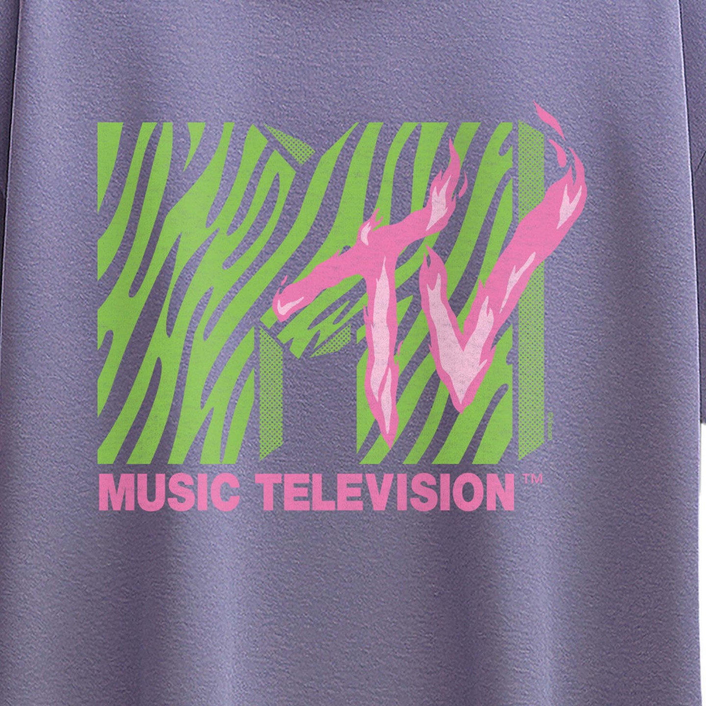 Футболка MTV Neon Tiger Stripe Logo Short Sleeve Boxy Graphic T-Shirt - Periwinkle для девочек, цвет: Полосатый — фото 2