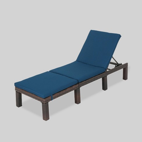 Jamaica Wicker Patio Chaise Lounge With Cushion Blue