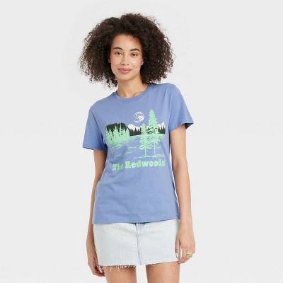 Women's The Redwoods Short Sleeve Graphic Boyfriend T-Shirt - Blue