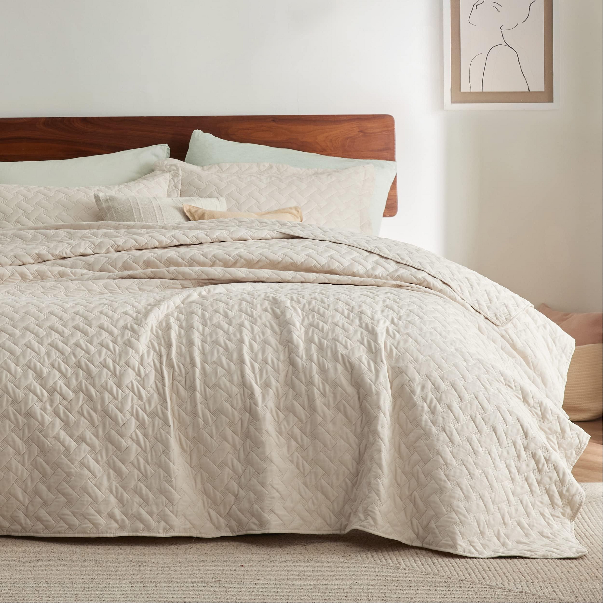 Lightweight Spring Quilt Set King Size Beige Bedding Set for All Seasons - Bedsure