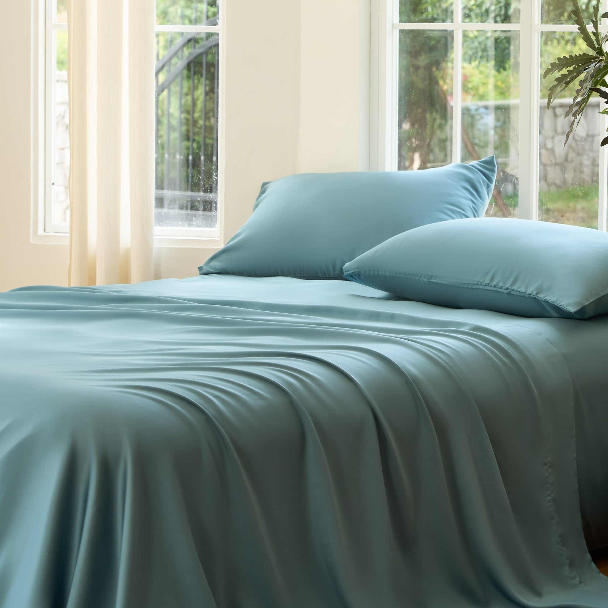 DOZ Bamboo Viscose Sheet Set, Organically Grown Bamboo, Buttery Soft, Cooling, High GSM, Deep Pockets Teal Full