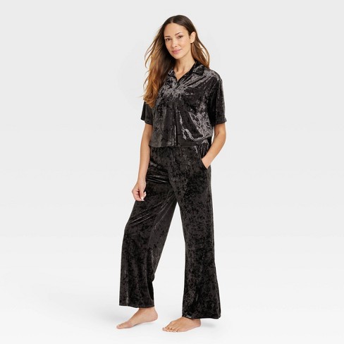 Women's Satin Cami And Shorts Pajama Set - Stars Above™ Black Xs
