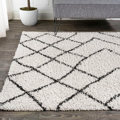 Modern Moroccan Diamond Shag Rug in Deep Gray - 3x5 Feet