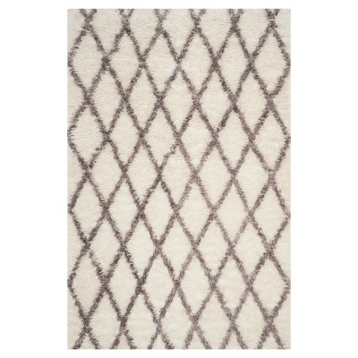 Ivory/Gray Abstract Knotted Area Rug - (6'x9') - Safavieh
