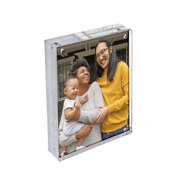 Azar Displays Clear Acrylic Magnetic Photo Frame Block 8.5" x 5.5" Vertical/Horizontal