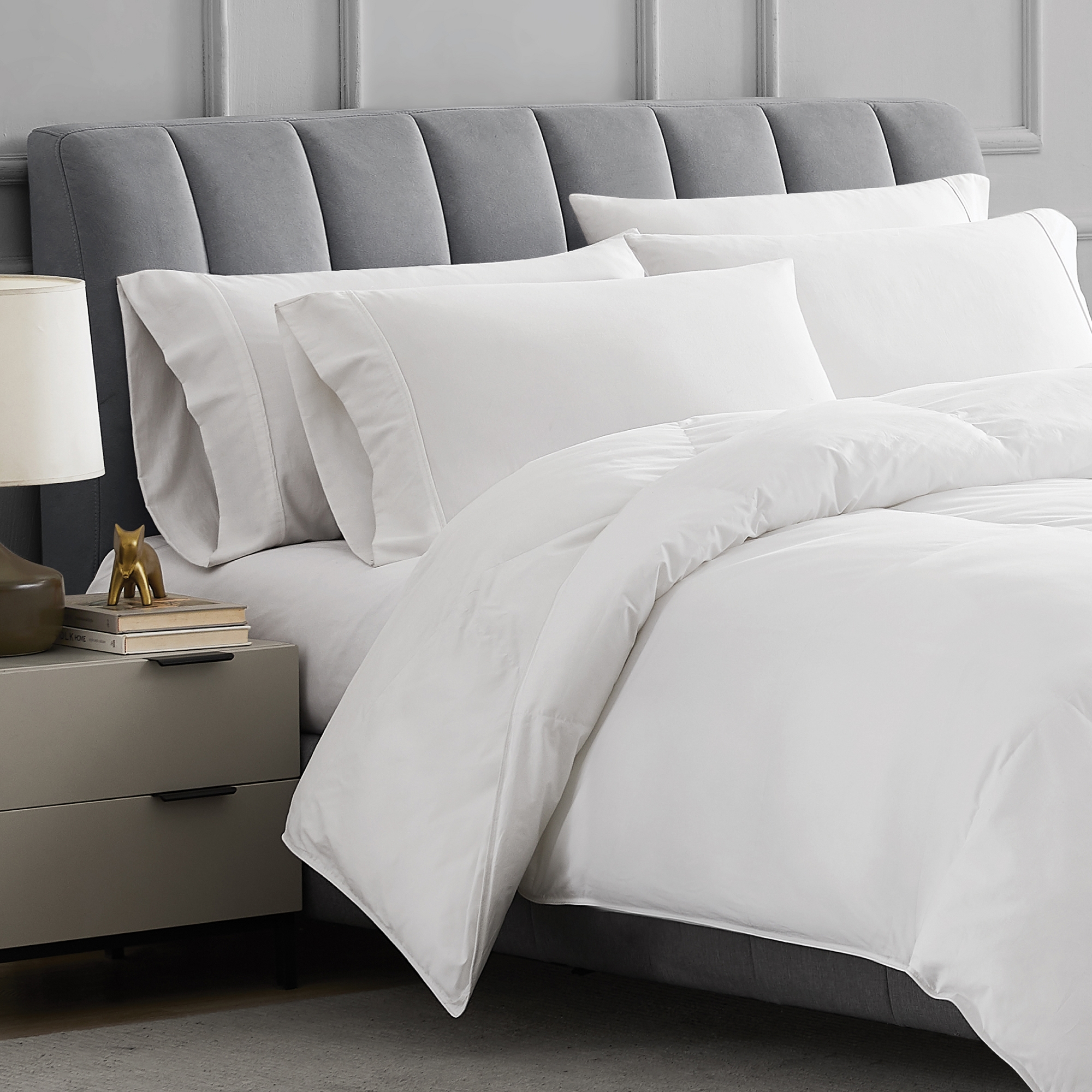 All Season Hotel Down Insert with Duvet Tabs by DOWNLITE, White, Queen