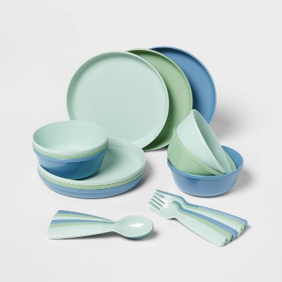 Kids' 24pc Plastic Dinnerware Serving Set Cool Colors - Pillowfort™