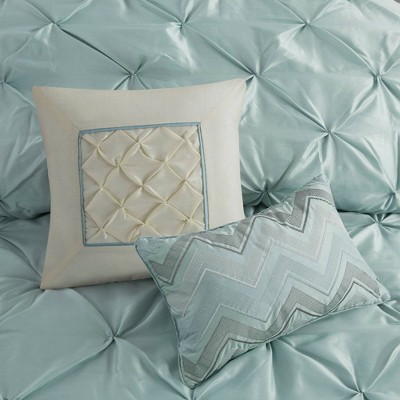 Seafoam King Tufted Comforter Set with Pintuck Embellishments