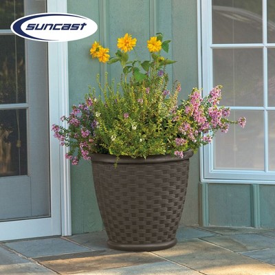 Sonora 18" Brown Resin Wicker Indoor/Outdoor Planter