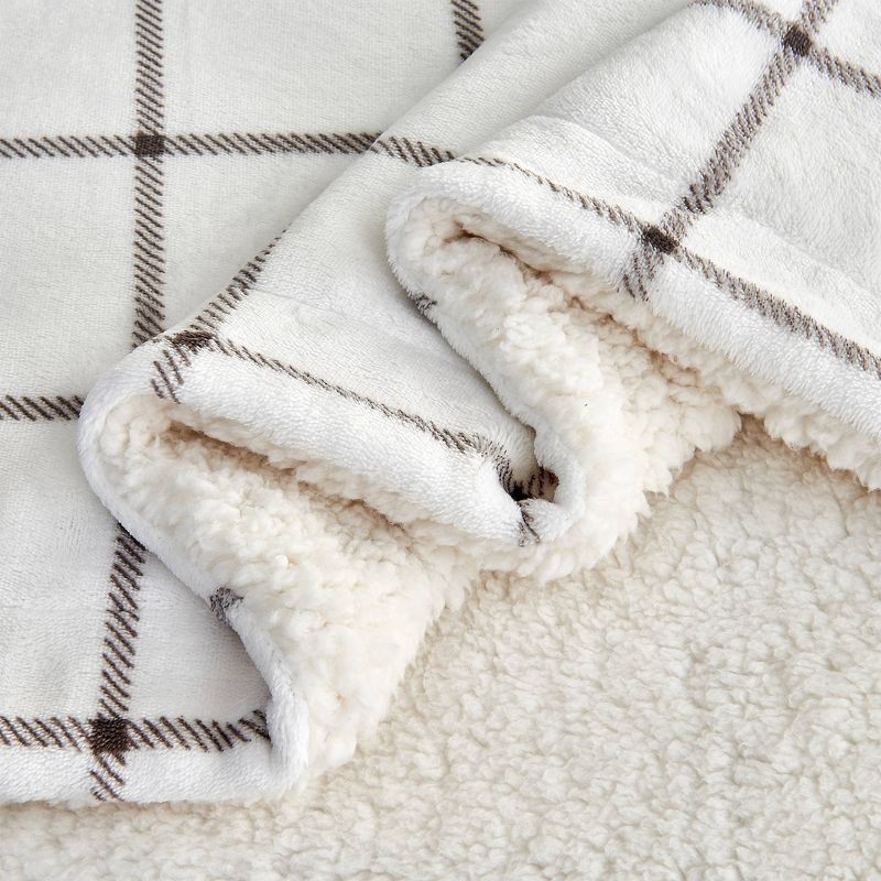 Cozy Buffalo Check Plush with Shearling Reverse Bed Blanket - Isla Jade, 3 of 8