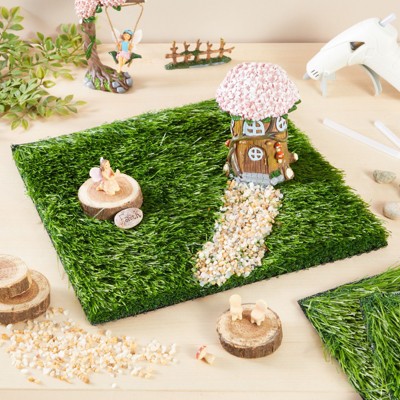 12x12 Inch Green Artificial Grass Mat Squares for Indoor and Outdoor Use