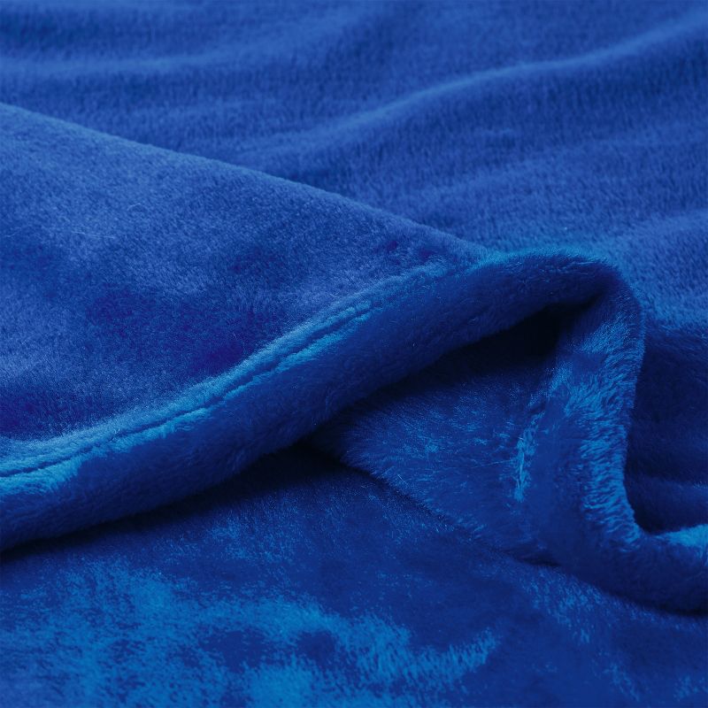 Hastings Home Oversized Polyester Microfiber Velvet Throw Blanket - Midnight Blue, 3 of 5