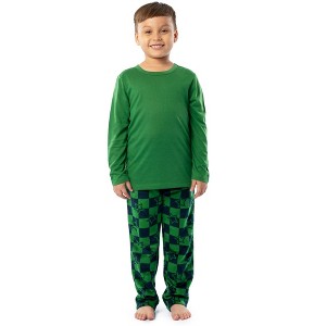 Fruit of the Loom Boys Long Sleeve Fleece Pajama Set, 2-Piece, Sizes 4-16 - 1 of 4