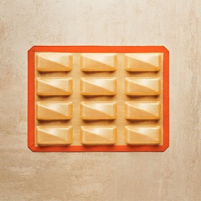 Silpat #1 Non-Stick Mold, Handcrafted in France Since 1965, Trusted by Chefs, Certified Food Safe (12 Twisted Bar Mold)