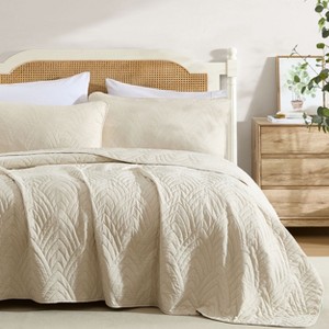 HLC.ME Weston - 3 Piece Quilt Set, Lightweight Bedspread Coverlet Set - 1 of 4