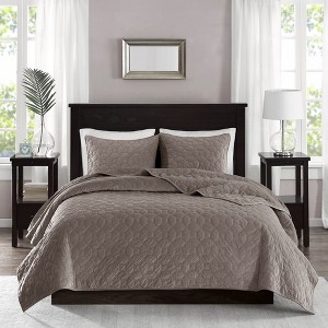 Sapphtopaz 3 Pcs Comforter Set Quilt Set Soft Velvet Quilt Set in Geometric Quilting Technique Cotton Filling 1 Quilt 2 Pillow Shams, Machine Washable - 1 of 4