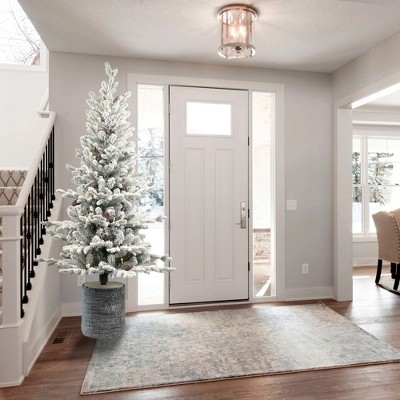 SKRAN 4.5FT Flocked Christmas Tree Small Holiday Christmas Tree With Pot Base 720 Tips, PE+PVC Branches 19 Pine Cones For Tabletop,  Or Home Decor
