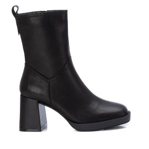 Carmela Collection, Women's Leather Booties 161205 - 1 of 3
