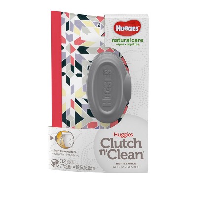 clutch and clean wipes