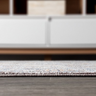 Izmit Gray Medallion 4' x 6' Synthetic Area Rug