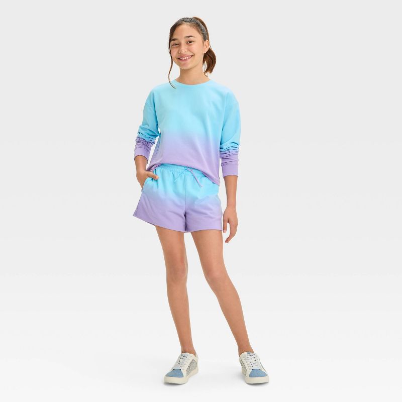 Girls&#39; Lightweight Shorts - All In Motion™, 3 of 4