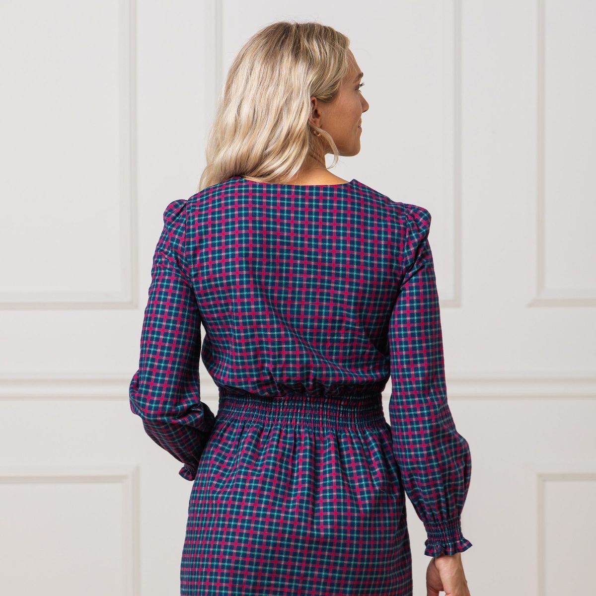 Hope & Henry Women's Long Sleeve Smocked Waist Keyhole Dress - thumbnail 6