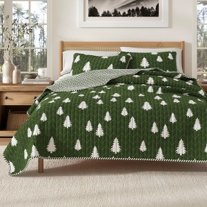Reversible Olive Green Printed Quilt Set with Shams - Great Bay Home - 1 of 4