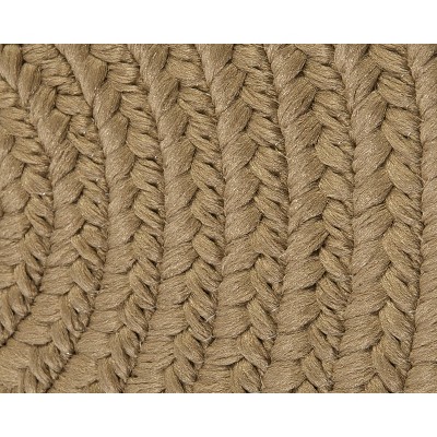 Café Tostado Oval Braided Polypropylene Stair Tread, 28" x 8"
