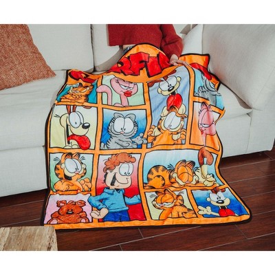 Garfield and Friends Colorful Fleece Throw Blanket 45 x 60 Inches