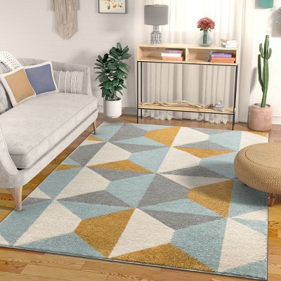 Geometric Gold Elegance Synthetic Area Rug, 3'11" x 5'3"