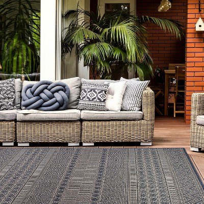 Modern Geometric Bohemian Blue 5' x 7' Indoor/Outdoor Rug