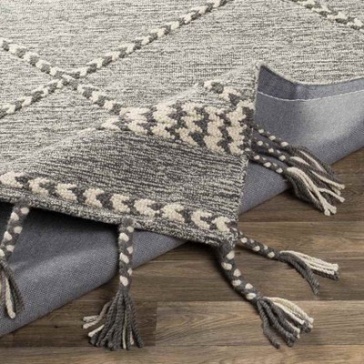 Leyton Medium Gray Geometric Wool Handmade Tufted Rug 2' x 3'