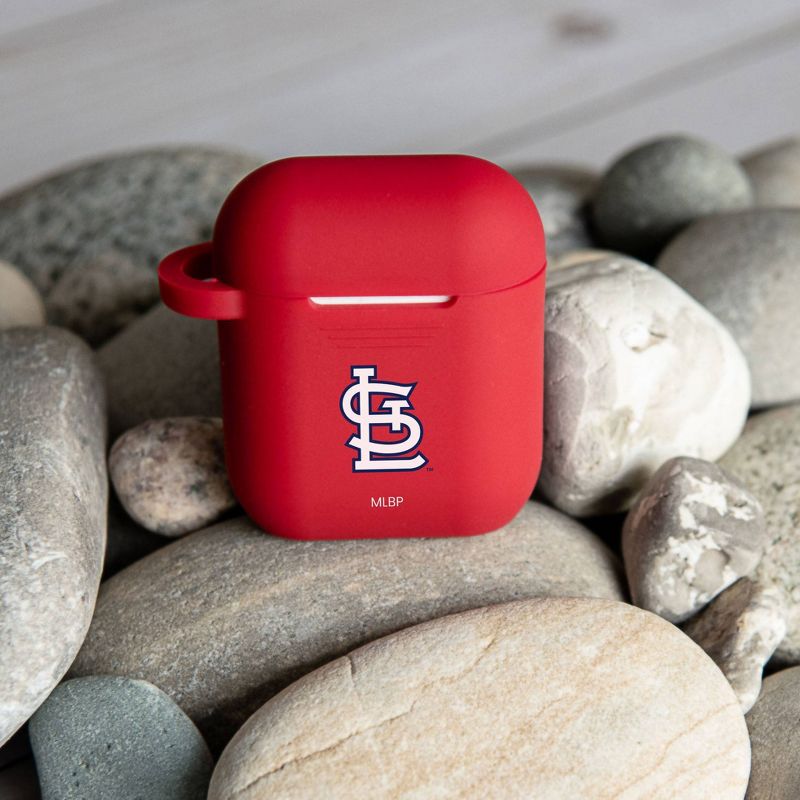 MLB St. Louis Cardinals AirPods Case Cover, 2 of 4